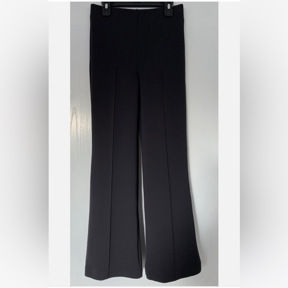 Lululemon High Waisted Cropped Black Pants Size Small / 26